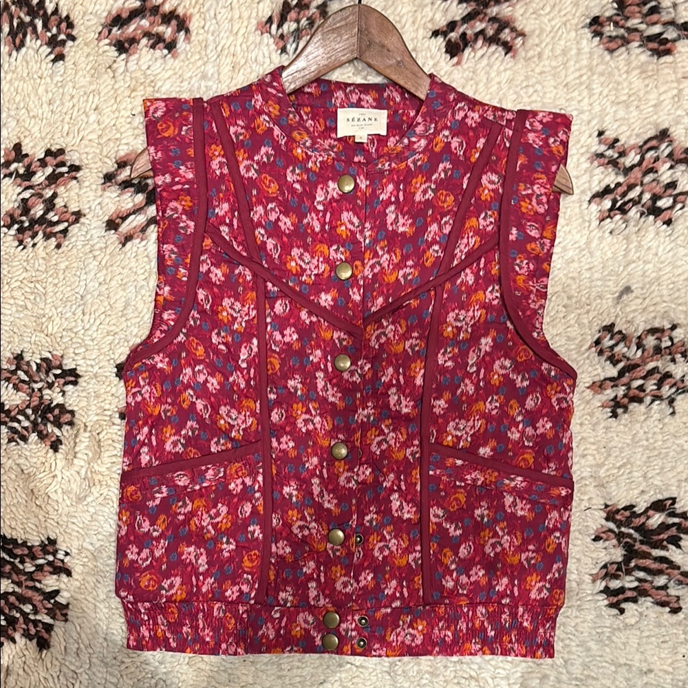 Sezane Red Sleeveless Boxy Vest with Mandarin Collar